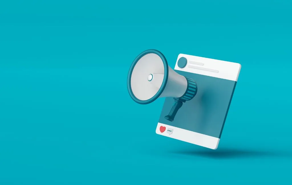 Postagens promocionais que vendem ilustra&ccedil;&atilde;o de anuncio com megafone azul